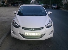 Hyundai Elantra, 2013 il