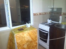 1-otaqlı mənzil kirayə verilir, м.28 мая