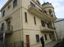 4-mərtəbəli villa, Əhmədli qəs.