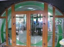 Plastik qapı və pəncərələr