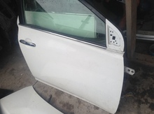 "Toyota Corolla" qapıları
