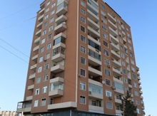 3-otaqlı yeni tikili, E.Babayev küç., 160 m²