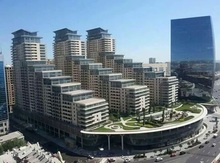 Сдается 3-комн. квартиа, пр. Нефтчиляр, 176 m²