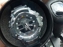 "Casio G-Shock" saatı