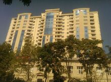 3-otaqlı yeni tikili, Nərimanov r., 140 м²