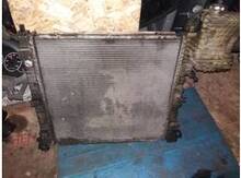 "VITO 638" üçün radiator barmaqlıqı