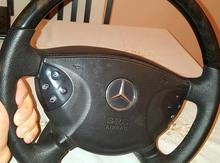"Mercedes W211" sükanı