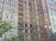 4-otaqlı yeni tikili, Elmlər Akademiyası m., 181 m²