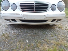 "Mercedes W210" ön buferi