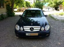 Mercedes E 240, 2004 il