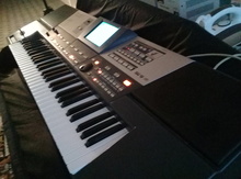Sintezator "Roland Va 7"