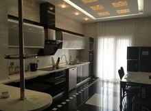 4-otaqlı yeni tikili kirayə verilir, Nəsimi r., 176 m²