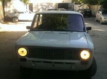 LADA (VAZ) 21011, 1977 il
