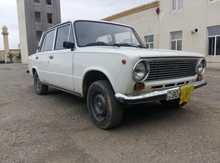 LADA (VAZ) 21011, 1977 il