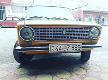 LADA (VAZ) 21011, 1985 il