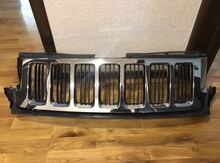"Jeep Grand Cherokee" radiator barmaqlığı