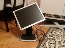 Monitor "HP compaq LA 1951g"