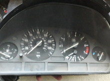 "Bmw E39" alətlər paneli