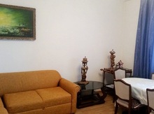 3-otaqlı yeni tikili, İnşaatçılar pr., 82 m²