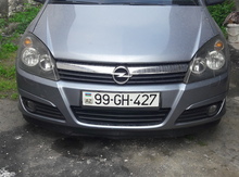 Opel Astra, 2004 il