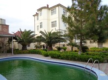 Villa, Bilgəh qəs.