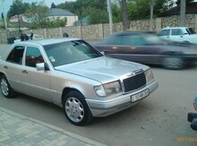Mercedes E 300, 1990 il