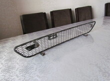 "Opel Astra" radiator barmaqlığı