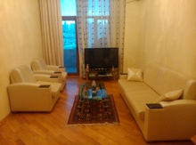 3-otaqlı yeni tikili kirayə verilir, Nizami küç., 130 m²