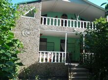 Villa kirayə verilir, Nabran qəs.