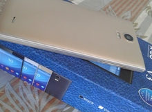 Sony V3