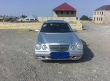 Mercedes E 240, 1999 il