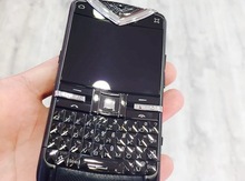Vertu Quest Black Carbon