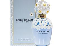 "Marc Jacobs Daisy Dream" ətri