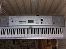 Sintezator "Yamaha"