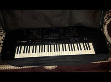 Sintezator "Roland G600"