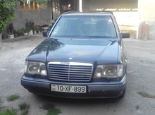 Mercedes E 220, 1994 il