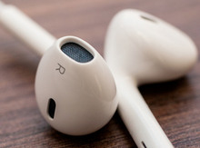 Apple qulaqcıq