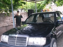 Mercedes E 260, 1989 il