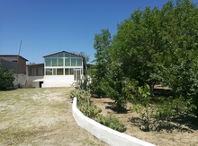 Bağ evi kirayə verilir, Bilgəh qəs.