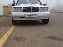 Mercedes 190, 1990 il
