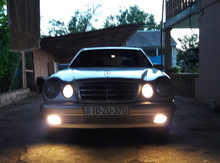 Mercedes E 230, 1996 il