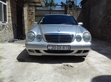 Mercedes E 240, 2000 il