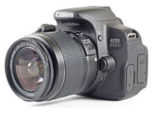 Fotoaparat "Canon EOS 650D"