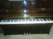 Pianino "Petroff"