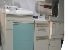 Şəkil çap edən aparat "Fuji Frontier "