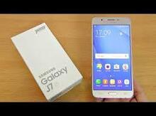 Samsung Galaxy J7
