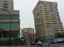 3-otaqlı yeni tikili, Asif Məhərrəmov küç., 130 m²