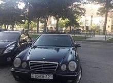 Mercedes E 270, 2000 il