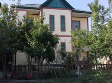 Həyət evi, Ramana qəs.