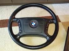 "BMW" sükanı